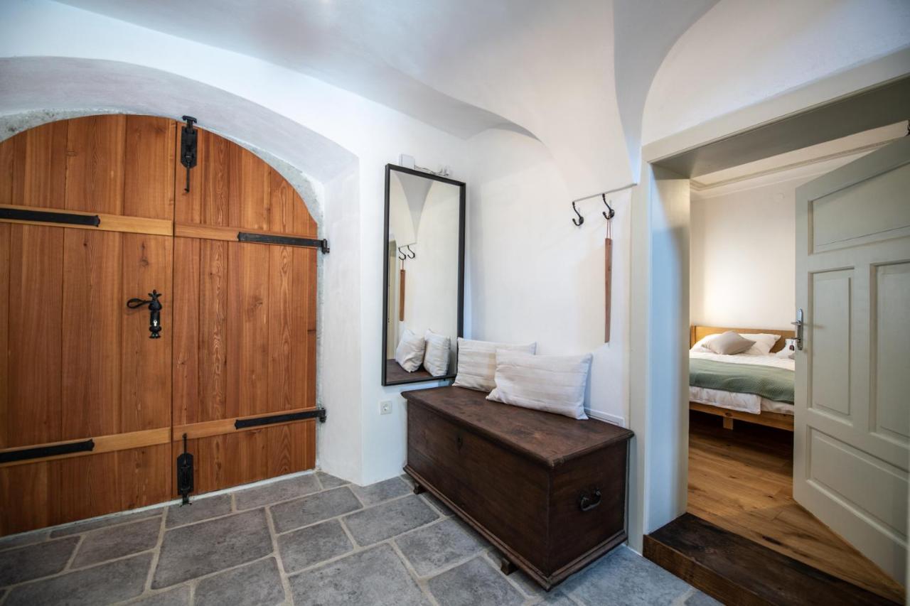 Meznarija Radovljica Apartment ภายนอก รูปภาพ