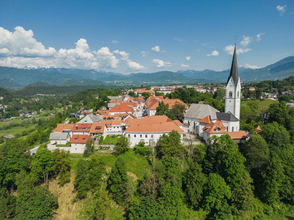 Meznarija Radovljica Apartment ภายนอก รูปภาพ