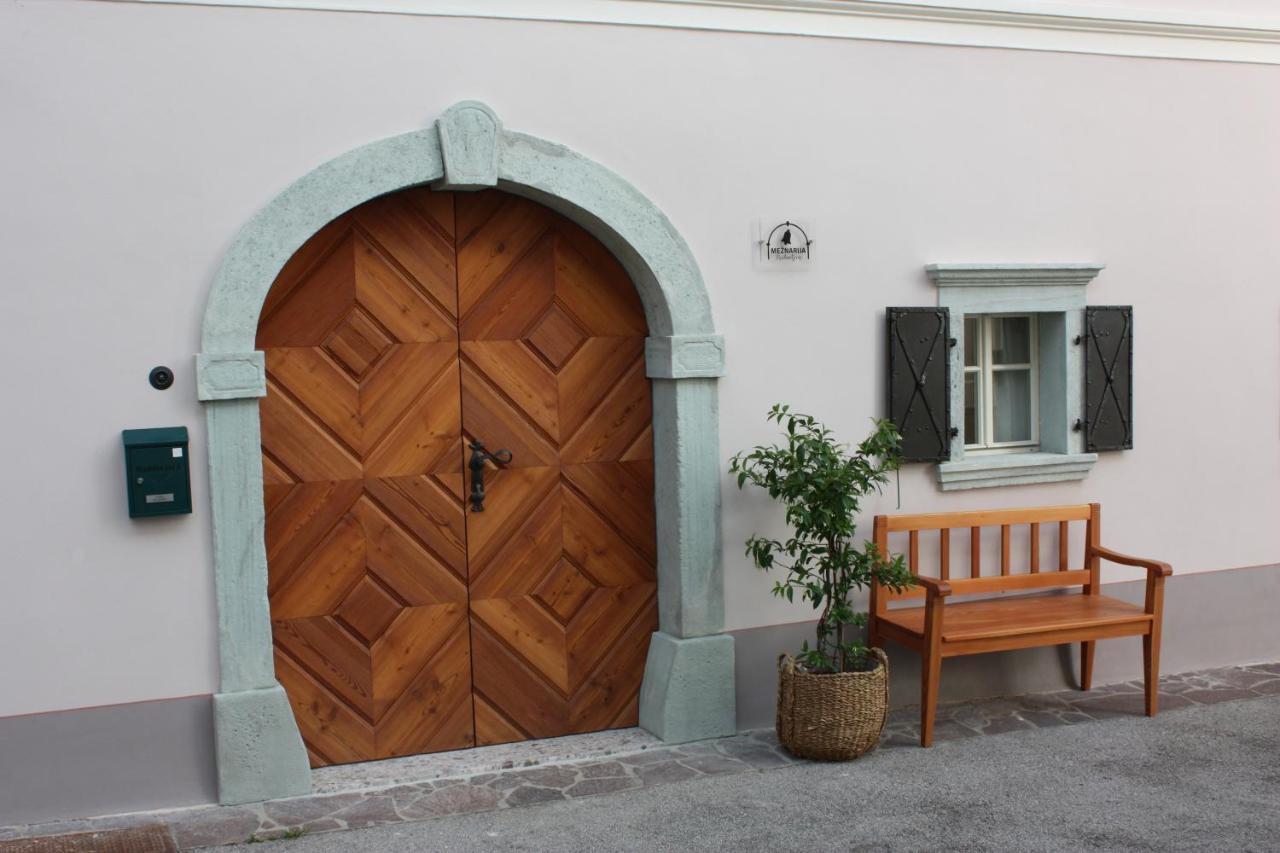 Meznarija Radovljica Apartment ภายนอก รูปภาพ